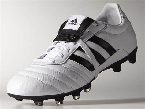 adidas weiße fußballschuhe|Weiße adidas Fußballschuhe .